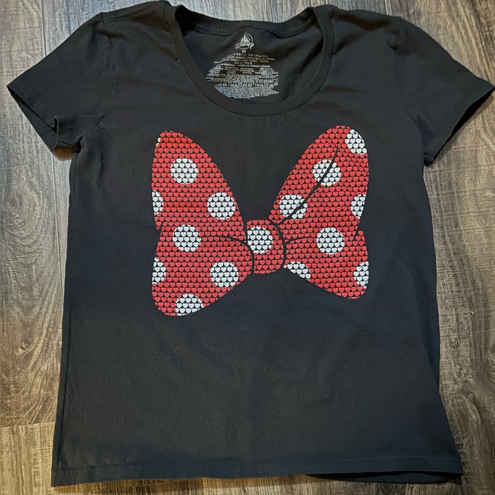 Disney Black Tshirt with red/white minnie mouse bow womens XS